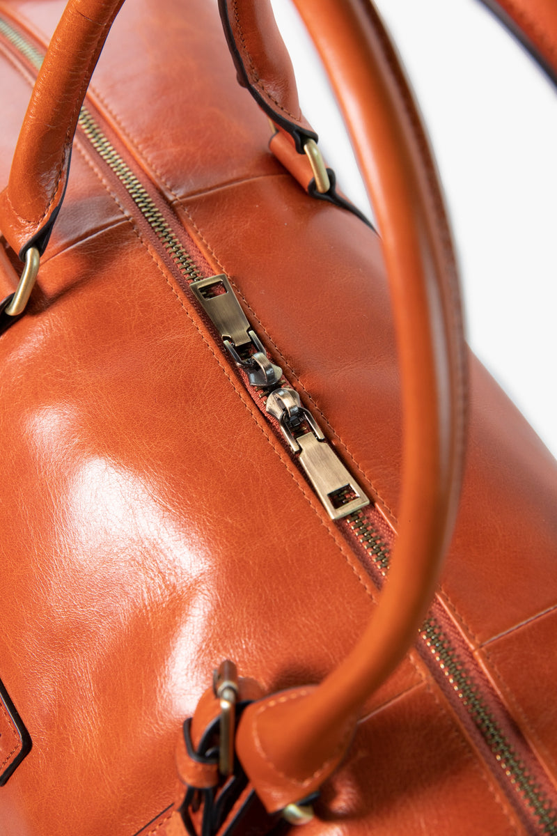 Outback Spirit Leather Weekender Bag