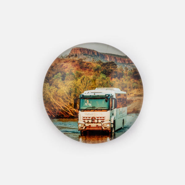 Outback Spirit Round Crystal Magnet Coach
